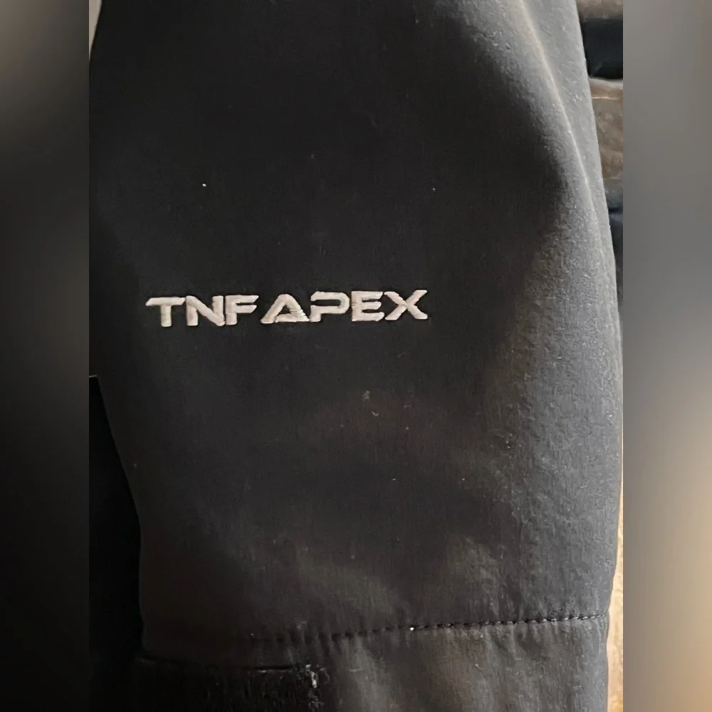 The North Face Men's Black Apex Bionic Jacket